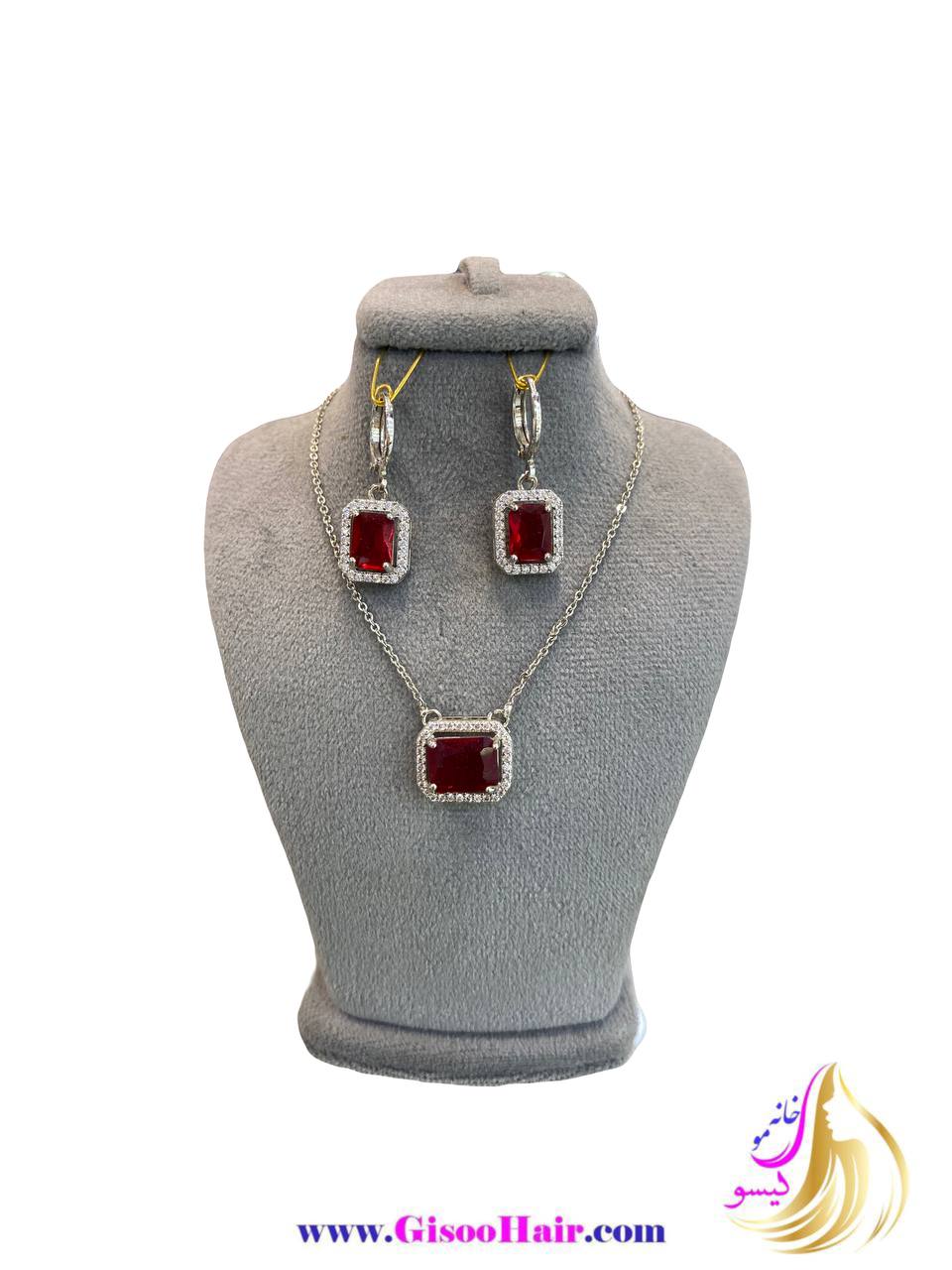 photo_2024-09-11_16-38-07-min نیم ست نگین کریستال طرح یاقوت سرخ