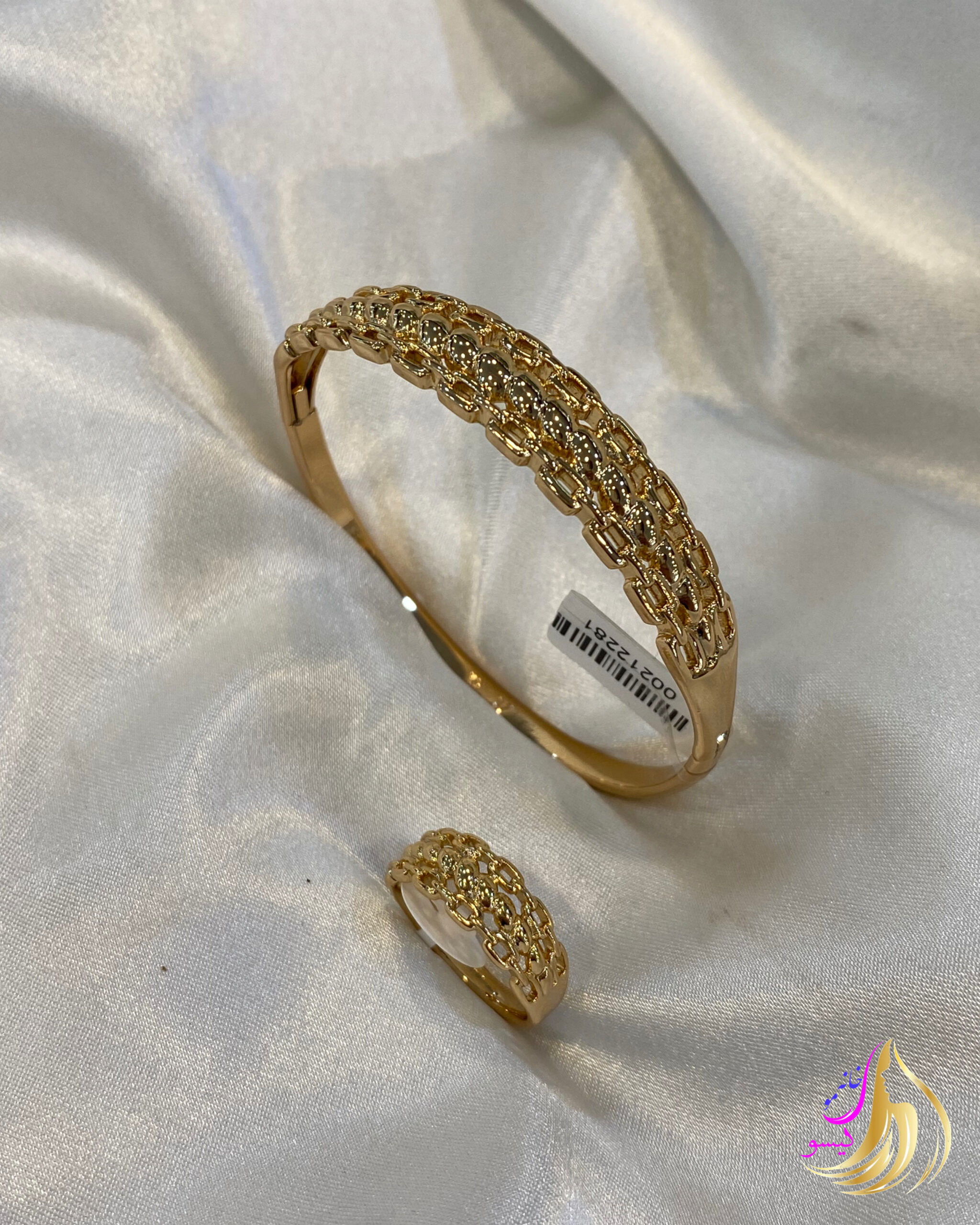 ست دستبند و انگشتر زنانه برندysx ست دستبند و انگشتر زنانه برندysx